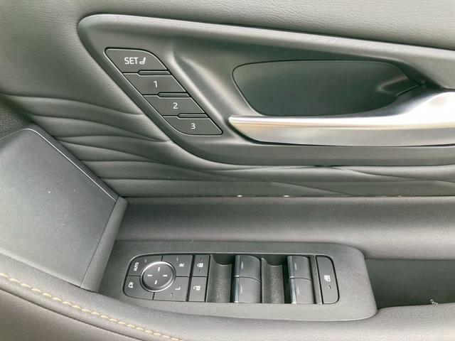 アルファード Z メーカーナビ フルセグ 全周囲モニター ユニバーサルステップ デジタルインナーミラー 後席モニター 左右独立ムーンルーフ プリクラッシュ 全車速追従クルーズコントロール シートヒーター パワーシート(31枚目)