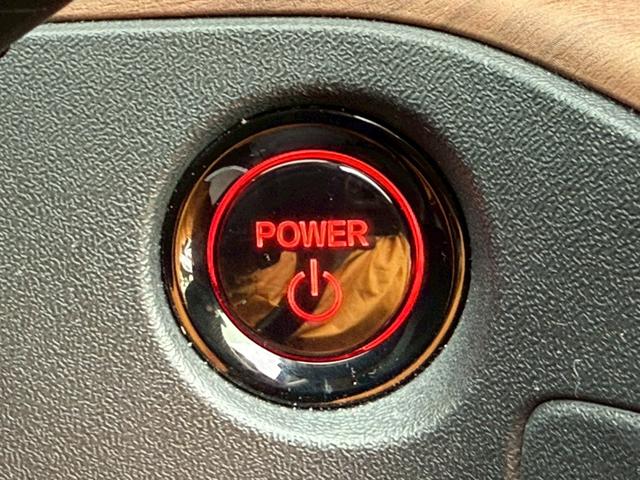 Honda e アドバンス メーカーナビ フルセグ 全周囲M 衝突軽減ブレーキ 全車速追従クルーズコントロール 前後誤発進抑制 パーキングパイロット AC100V電源 スマートキー LEDライト シートヒーター ワンオーナー(32枚目)