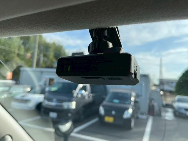 レジアスエースバン ロングＤＸ　ＧＬパッケージ　社外ナビ　フルセグ　バックモニター　プリクラッシュ　車線逸脱　オートハイビーム　ＬＥＤヘッドライト　キーレス　ＥＴＣ　ワンオーナー（21枚目）