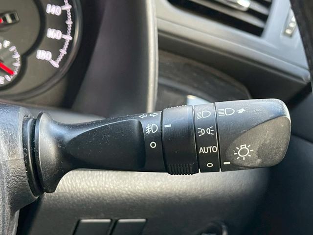 アルファード ２．５Ｓ　Ｃパッケージ　純正ナビ　フルセグ　バックモニター　プリクラッシュ　前後方誤発進抑制　全車速追従クルコン　パワーシート　ＬＥＤヘッドライト　スマートキー　パドルシフト　ＥＴＣ（28枚目）