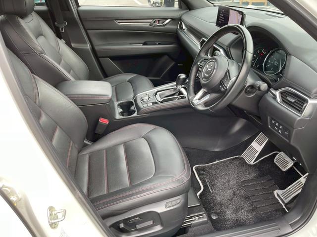 気になるお車がありましたら右の電話番号から直接お店にお問い合わせください。支払方法から車両情報、状態までなんでもご説明させて頂きます。スタッフ一同ご連絡お待ちしております。