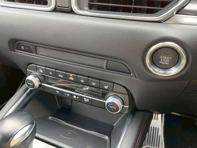 気になるお車がありましたら右の電話番号から直接お店にお問い合わせください。支払方法から車両情報、状態までなんでもご説明させて頂きます。スタッフ一同ご連絡お待ちしております。