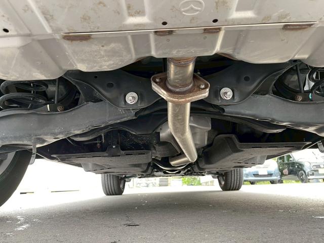 気になるお車がありましたら右の電話番号から直接お店にお問い合わせください。支払方法から車両情報、状態までなんでもご説明させて頂きます。スタッフ一同ご連絡お待ちしております。