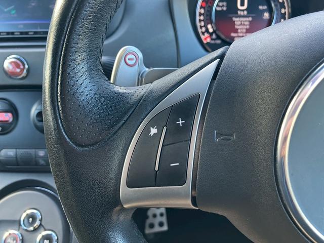 アバルト５９５ コンペティツィオーネ　社外ナビ　フルセグ　Ｓａｂｅｌｔ製革／アルカンターラコンビシート　Ｂｒｅｍｂｏブレーキキャリパー　車高調　キーレス　ＥＴＣ（21枚目）