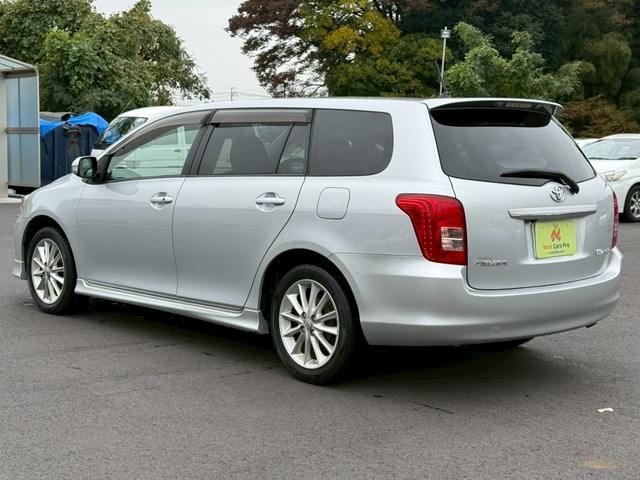 カローラフィールダー １．８Ｓ　エアロツアラー　純正ナビ　バックモニター　スマートキー　プッシュスタート（4枚目）