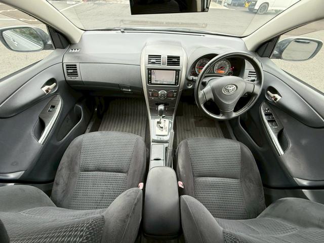 カローラフィールダー １．８Ｓ　エアロツアラー　純正ナビ　バックモニター　スマートキー　プッシュスタート（9枚目）