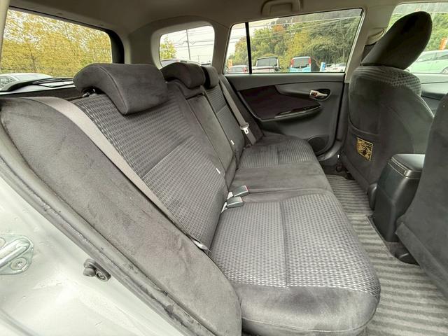 カローラフィールダー １．８Ｓ　エアロツアラー　純正ナビ　バックモニター　スマートキー　プッシュスタート（11枚目）