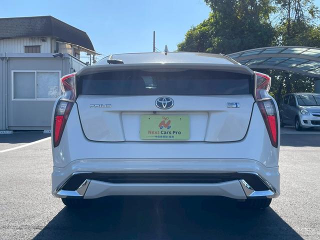 プリウス Ｓツーリングセレクション　モデリスタエアロ　純正９インチナビ　フルセグ　バックモニター　シートヒーター　社外１７インチアルミ　ダウンサス　ＬＥＤヘッドライト　スマートキー（6枚目）