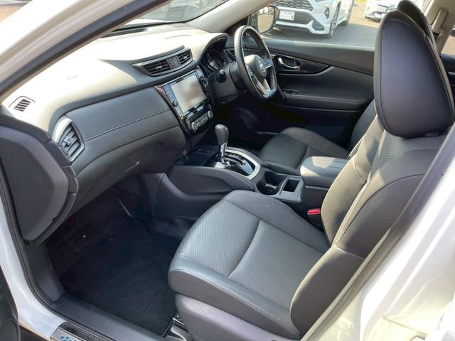 エクストレイル ２０Ｘｉ　純正９インチナビ　フルセグ　全周囲モニター　プロパイロット　エマブレ　追従クルコン　インテリジェントルームミラー　パワーバックドア　電動パーキングブレーキ　オートホールド　ＬＥＤヘッドライト（12枚目）