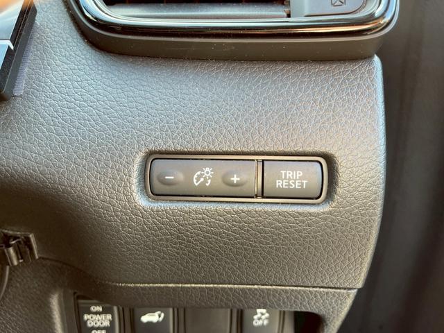 エクストレイル ２０Ｘｉ　純正９インチナビ　フルセグ　全周囲モニター　プロパイロット　エマブレ　追従クルコン　インテリジェントルームミラー　パワーバックドア　電動パーキングブレーキ　オートホールド　ＬＥＤヘッドライト（29枚目）