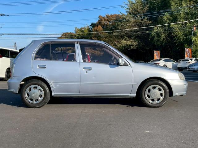 スターレット カラット　１オーナー　エアコン　記録簿　取扱説明書　保証書（8枚目）