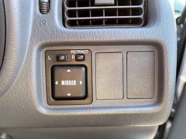 スターレット カラット　１オーナー　エアコン　記録簿　取扱説明書　保証書（21枚目）