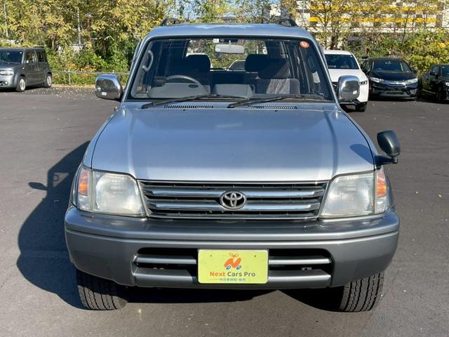 ランドクルーザープラド ＴＺ　サンルーフ　８ナンバー登録　５人乗り　ベットキット　１６インチＡＷ　ＥＴＣ　ルーフレール（6枚目）