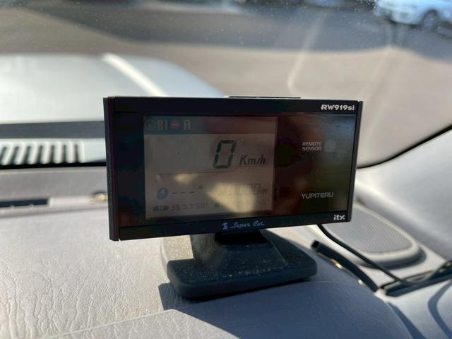 ランドクルーザープラド ＴＺ　サンルーフ　８ナンバー登録　５人乗り　ベットキット　１６インチＡＷ　ＥＴＣ　ルーフレール（23枚目）