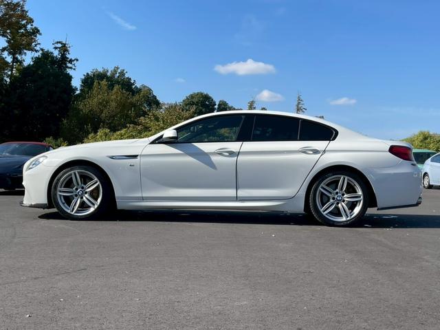 ６シリーズ ６４０ｉグランクーペ　Ｍスポーツパッケージ　サンルーフ　メーカーナビ　アドバンスドアクティブセーフティパッケージ　バックモニター　ＥＴＣ　純正１９インチアルミ　メモリー付きパワーシート　ヘッドアップディスプレイ（7枚目）