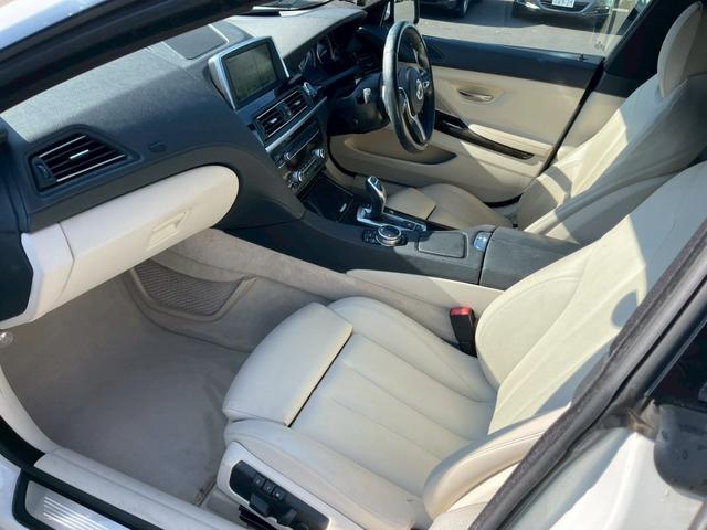 ６シリーズ ６４０ｉグランクーペ　Ｍスポーツパッケージ　サンルーフ　メーカーナビ　アドバンスドアクティブセーフティパッケージ　バックモニター　ＥＴＣ　純正１９インチアルミ　メモリー付きパワーシート　ヘッドアップディスプレイ（11枚目）