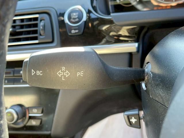 ６シリーズ ６４０ｉグランクーペ　Ｍスポーツパッケージ　サンルーフ　メーカーナビ　アドバンスドアクティブセーフティパッケージ　バックモニター　ＥＴＣ　純正１９インチアルミ　メモリー付きパワーシート　ヘッドアップディスプレイ（23枚目）