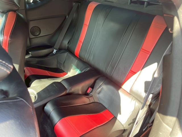 ８６ ＧＴ　社外エアロ　ウィング　ＴＥＩＮ車高調　社外ナビ　フルセグ　バックモニター　スマートキー　プッシュスタート　ＥＴＣ　純正アルミ（16枚目）