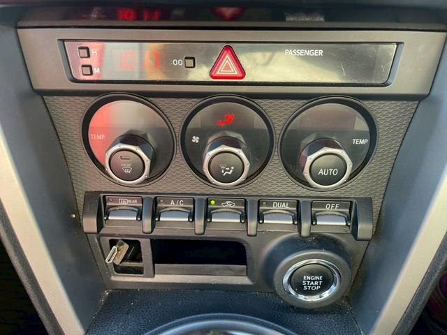 ８６ ＧＴ　社外エアロ　ウィング　ＴＥＩＮ車高調　社外ナビ　フルセグ　バックモニター　スマートキー　プッシュスタート　ＥＴＣ　純正アルミ（24枚目）