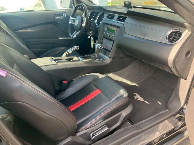マスタング Ｖ６　プレミアム　左ハンドル　並行輸入車　社外ナビ　ＥＴＣ　全塗装済み（14枚目）