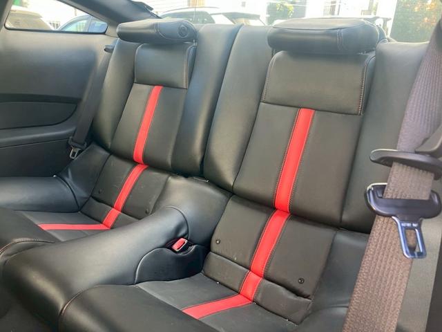 マスタング Ｖ６　プレミアム　左ハンドル　並行輸入車　社外ナビ　ＥＴＣ　全塗装済み（15枚目）