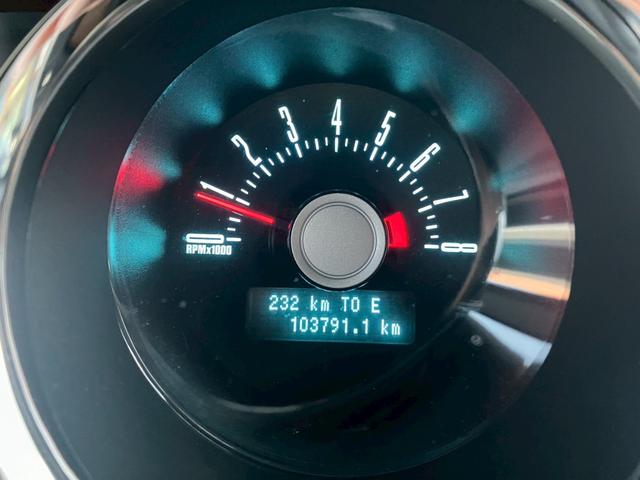 マスタング Ｖ６　プレミアム　左ハンドル　並行輸入車　社外ナビ　ＥＴＣ　全塗装済み（26枚目）