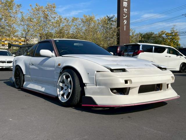 １８０ＳＸ タイプＸ　東名エキマニ　Ｓ１５後期メタルタービン　Ｒ３２燃料ポンプ　ＮＩＳＭＯ７４０インジェクター　ＧＲＥＸオイルクーラーキット　１４前期ラジエター　パワーＦＣ　ＥＲ３４インナードラム公認　Ｄｅｆｉ３連メーター（7枚目）