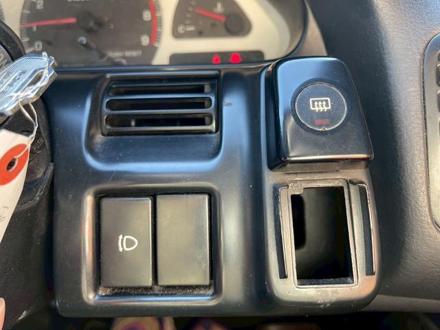 １８０ＳＸ タイプＸ　東名エキマニ　Ｓ１５後期メタルタービン　Ｒ３２燃料ポンプ　ＮＩＳＭＯ７４０インジェクター　ＧＲＥＸオイルクーラーキット　１４前期ラジエター　パワーＦＣ　ＥＲ３４インナードラム公認　Ｄｅｆｉ３連メーター（17枚目）