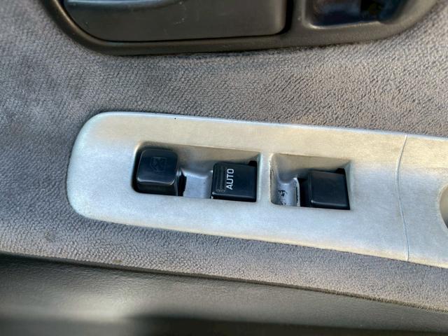 １８０ＳＸ タイプＸ　東名エキマニ　Ｓ１５後期メタルタービン　Ｒ３２燃料ポンプ　ＮＩＳＭＯ７４０インジェクター　ＧＲＥＸオイルクーラーキット　１４前期ラジエター　パワーＦＣ　ＥＲ３４インナードラム公認　Ｄｅｆｉ３連メーター（20枚目）