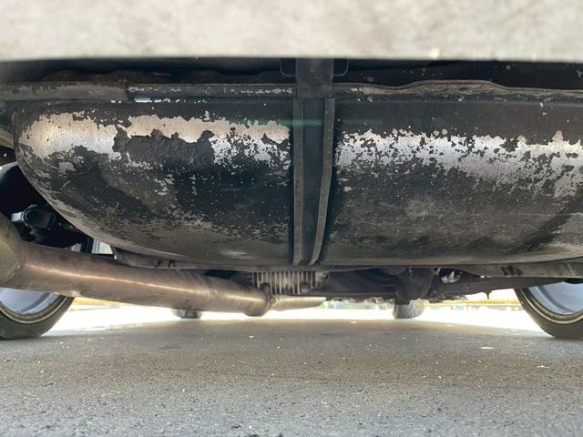 １８０ＳＸ タイプＸ　東名エキマニ　Ｓ１５後期メタルタービン　Ｒ３２燃料ポンプ　ＮＩＳＭＯ７４０インジェクター　ＧＲＥＸオイルクーラーキット　１４前期ラジエター　パワーＦＣ　ＥＲ３４インナードラム公認　Ｄｅｆｉ３連メーター（25枚目）