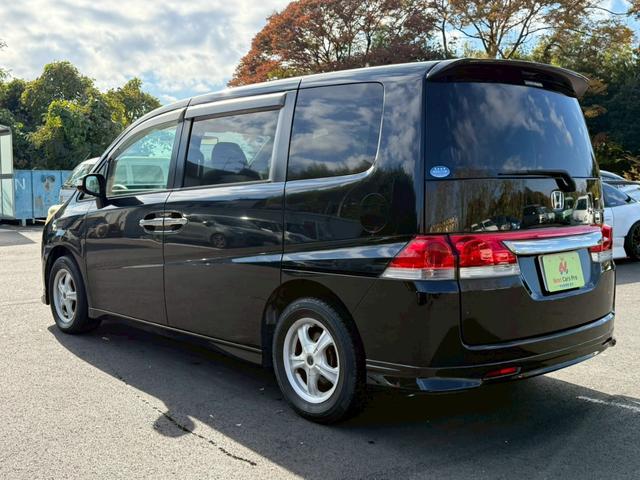 気になるお車がありましたら右の電話番号から直接お店にお問い合わせください。支払方法から車両情報、状態までなんでもご説明させて頂きます。スタッフ一同ご連絡お待ちしております。