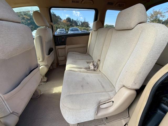 気になるお車がありましたら右の電話番号から直接お店にお問い合わせください。支払方法から車両情報、状態までなんでもご説明させて頂きます。スタッフ一同ご連絡お待ちしております。