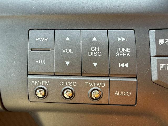 気になるお車がありましたら右の電話番号から直接お店にお問い合わせください。支払方法から車両情報、状態までなんでもご説明させて頂きます。スタッフ一同ご連絡お待ちしております。