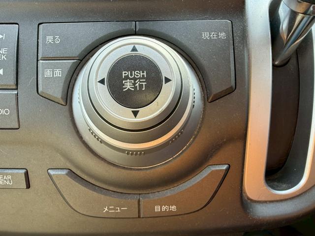 気になるお車がありましたら右の電話番号から直接お店にお問い合わせください。支払方法から車両情報、状態までなんでもご説明させて頂きます。スタッフ一同ご連絡お待ちしております。