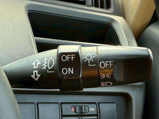 気になるお車がありましたら右の電話番号から直接お店にお問い合わせください。支払方法から車両情報、状態までなんでもご説明させて頂きます。スタッフ一同ご連絡お待ちしております。