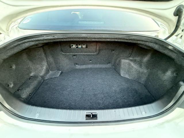 スカイライン ３５０ＧＴ　ハイブリッド　タイプＰ　メーカーナビ　黒革シート　フルエアロ　社外１８インチアルミ　アラウンドビューモニター　ＥＴＣ　プッシュスタート　Ｂｌｕｅｔｏｏｔｈ　エマージェンシーブレーキ（15枚目）