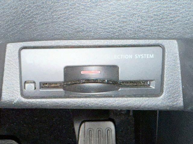 スカイライン ３５０ＧＴ　ハイブリッド　タイプＰ　メーカーナビ　黒革シート　フルエアロ　社外１８インチアルミ　アラウンドビューモニター　ＥＴＣ　プッシュスタート　Ｂｌｕｅｔｏｏｔｈ　エマージェンシーブレーキ（25枚目）