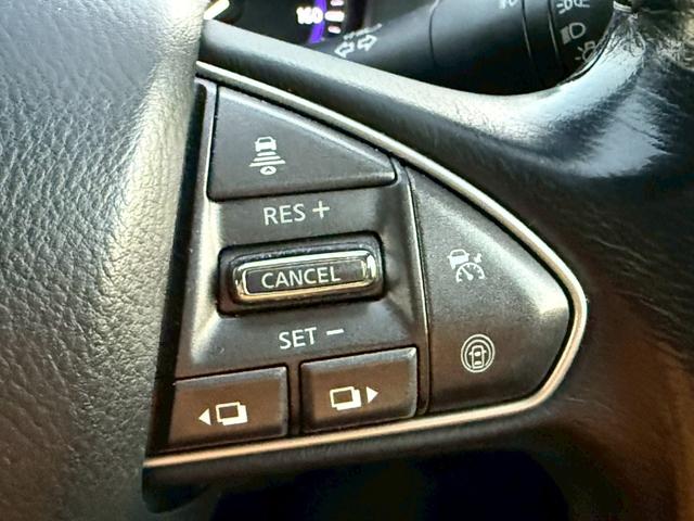 スカイライン ３５０ＧＴ　ハイブリッド　タイプＰ　メーカーナビ　黒革シート　フルエアロ　社外１８インチアルミ　アラウンドビューモニター　ＥＴＣ　プッシュスタート　Ｂｌｕｅｔｏｏｔｈ　エマージェンシーブレーキ（29枚目）