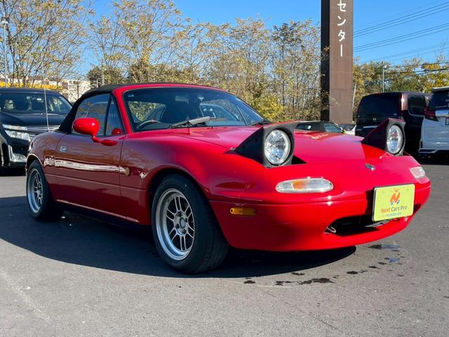 ユーノスロードスター スペシャルパッケージ　熊谷５７　ナンバー２桁引継了承　マツダディーラー整備　外装同色全塗装　ＴＥＩＮ車高調　ＲＰＦ１アルミ　運転席ＢＲＩＤＥフルバケ　助手席マツダスピードセミバケ（3枚目）