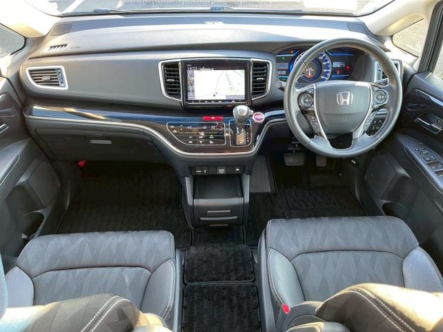 オデッセイハイブリッド ハイブリッドアブソルート・ホンダセンシング　純正９インチナビ　フルセグ　バックモニター　両側パワースライドドア　ＬＥＤヘッドライト　衝突軽減ブレーキ　レーダークルーズ　パワーシート　スマートキー　ＥＴＣ　ワンオーナー（9枚目）