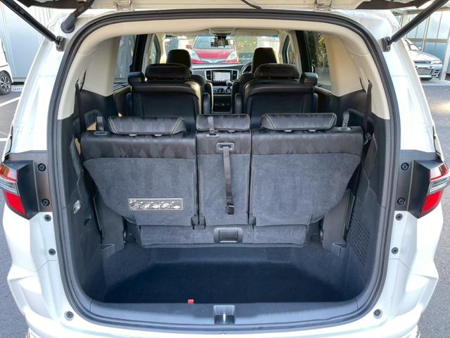 オデッセイハイブリッド ハイブリッドアブソルート・ホンダセンシング　純正９インチナビ　フルセグ　バックモニター　両側パワースライドドア　ＬＥＤヘッドライト　衝突軽減ブレーキ　レーダークルーズ　パワーシート　スマートキー　ＥＴＣ　ワンオーナー（14枚目）