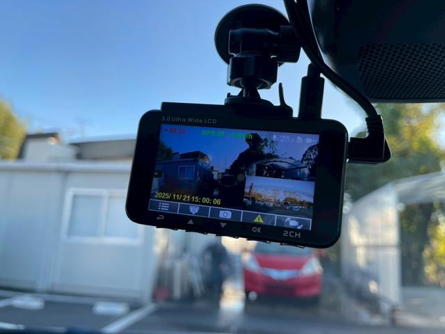 オデッセイハイブリッド ハイブリッドアブソルート・ホンダセンシング　純正９インチナビ　フルセグ　バックモニター　両側パワースライドドア　ＬＥＤヘッドライト　衝突軽減ブレーキ　レーダークルーズ　パワーシート　スマートキー　ＥＴＣ　ワンオーナー（25枚目）