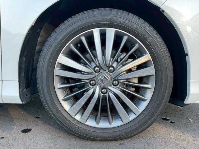 オデッセイハイブリッド ハイブリッドアブソルート・ホンダセンシング　純正９インチナビ　フルセグ　バックモニター　両側パワースライドドア　ＬＥＤヘッドライト　衝突軽減ブレーキ　レーダークルーズ　パワーシート　スマートキー　ＥＴＣ　ワンオーナー（33枚目）