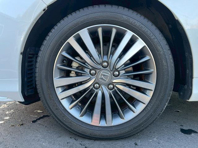 オデッセイハイブリッド ハイブリッドアブソルート・ホンダセンシング　純正９インチナビ　フルセグ　バックモニター　両側パワースライドドア　ＬＥＤヘッドライト　衝突軽減ブレーキ　レーダークルーズ　パワーシート　スマートキー　ＥＴＣ　ワンオーナー（34枚目）