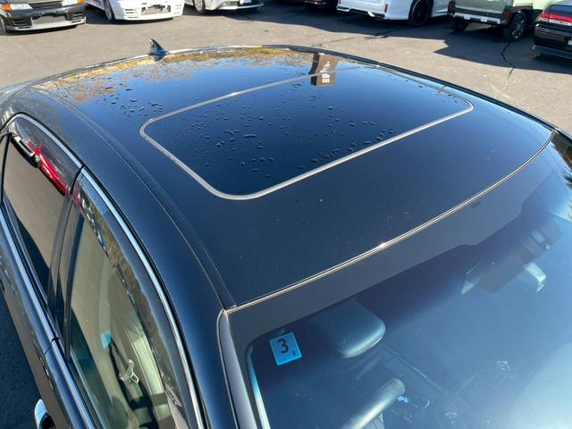 クラウンハイブリッド アスリートＧ　サンルーフ　黒レザーシート　シートヒーター　ベンチレーション　パワーシート　メーカーナビＴＶ　バックモニター　ＨＩＤヘッドライト　スマートキー　プッシュスタート　プリクラッシュ　レーダークルーズ（33枚目）