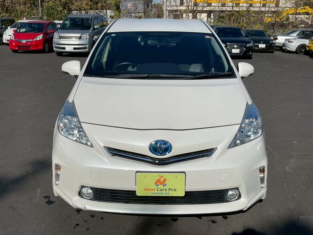 プリウスアルファ Ｓツーリングセレクション　アルパイン９インチナビ　フルセグ　バックモニター　ＬＥＤヘッドライト　スマートキー　プッシュスタート　ＥＴＣ　純正アルミ（3枚目）