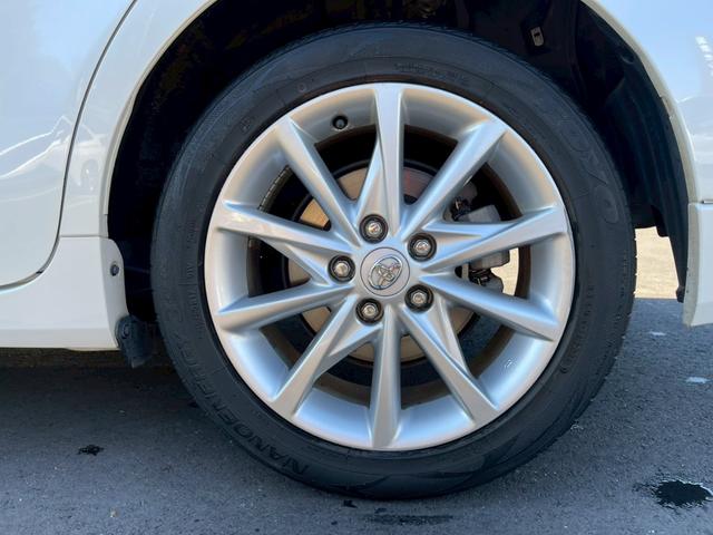 プリウスアルファ Ｓツーリングセレクション　アルパイン９インチナビ　フルセグ　バックモニター　ＬＥＤヘッドライト　スマートキー　プッシュスタート　ＥＴＣ　純正アルミ（32枚目）