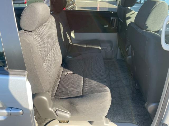 ヴォクシー トランス－Ｘ　社外ナビ　フルセグ（11枚目）