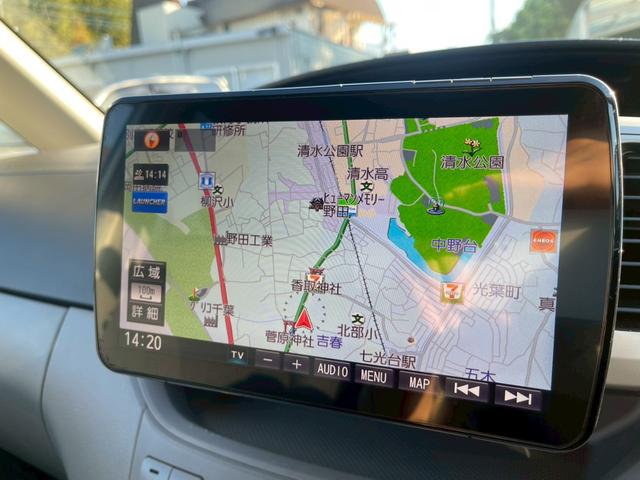 ヴォクシー トランス－Ｘ　社外ナビ　フルセグ（16枚目）
