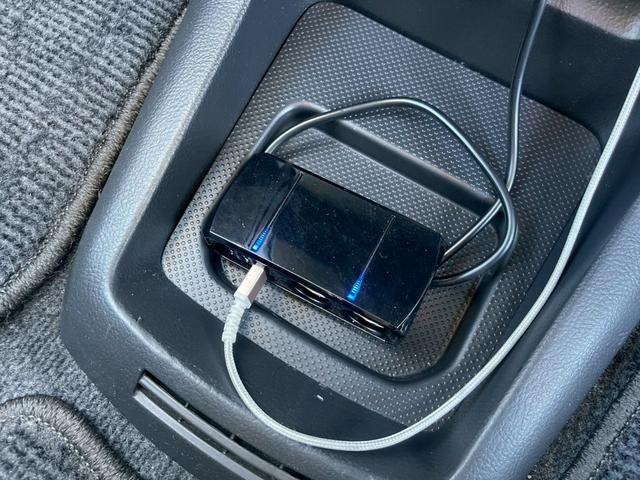 ヴォクシー トランス－Ｘ　社外ナビ　フルセグ（22枚目）